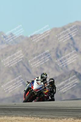 media/Dec-04-2025-Racers Edge (Thu) [[5ebc9f124d]]/3-B Group/6-Session 4 (Turn 9)/